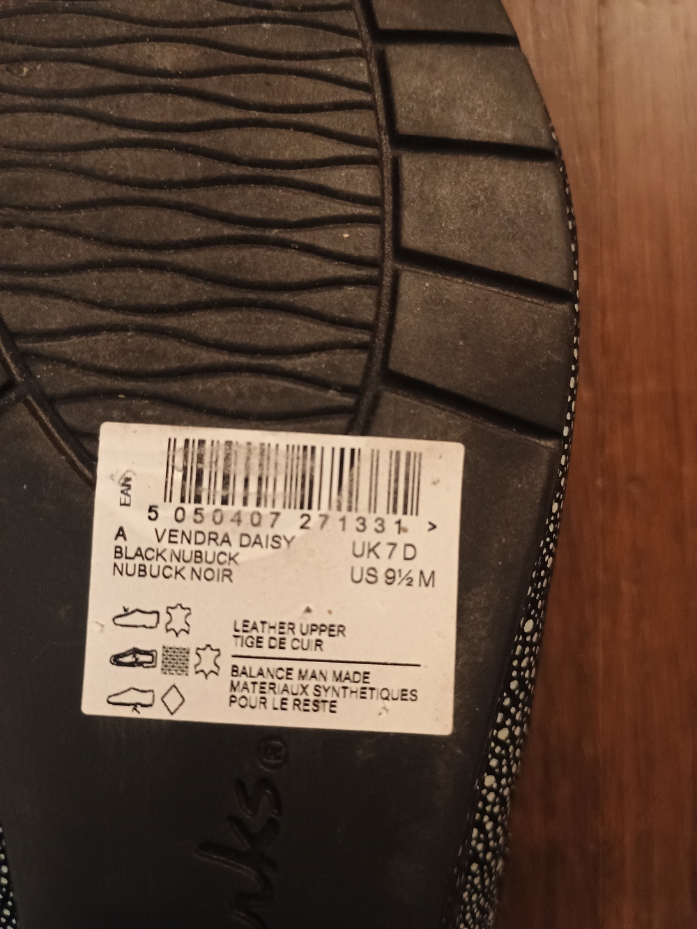 Clarks Black White Slip-On wedge Low Heel Peep Toe Speckled 9.5 Unworn Daisy